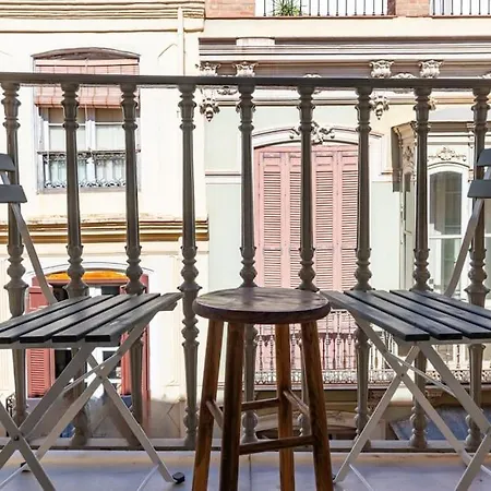 Velazquez & Old Town By Ele *
